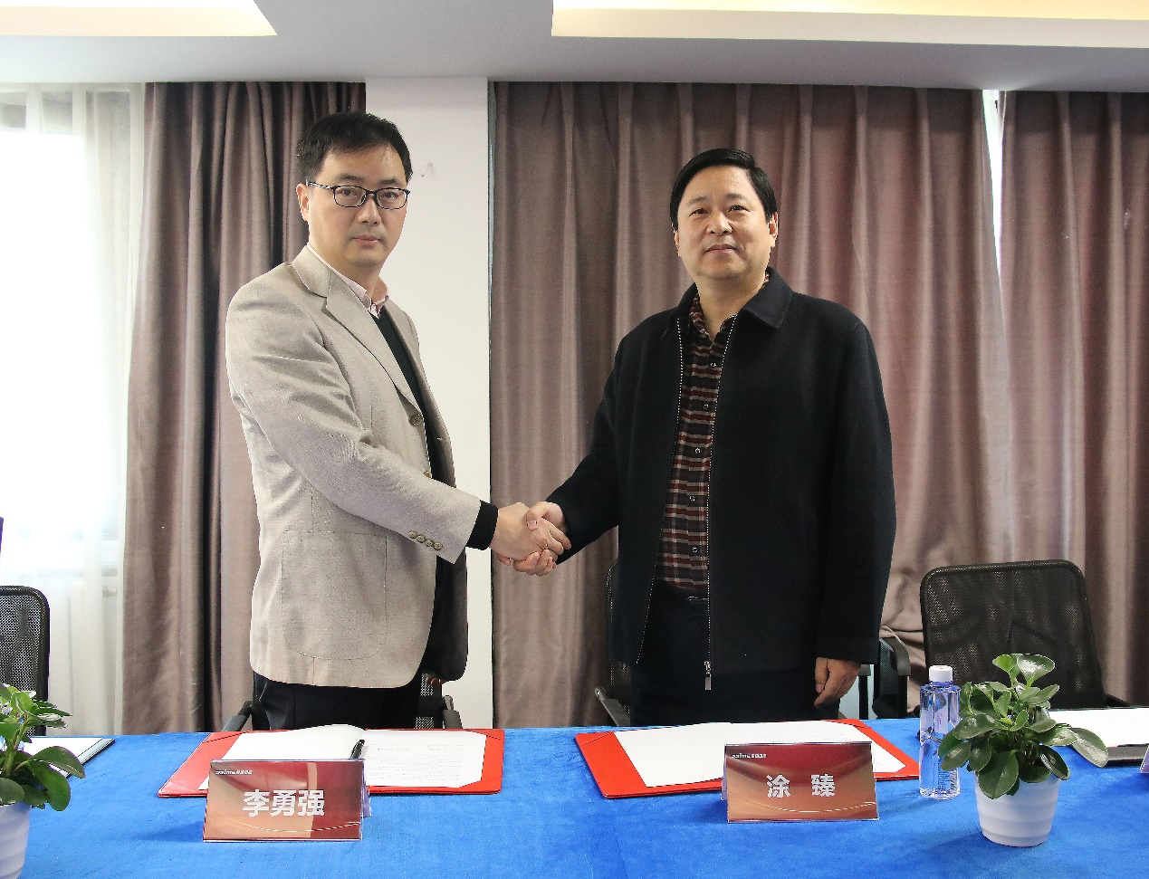 携手打造智慧教育生态，北京普瑞未来教育科技集团与北京学川科技签署战略合作协议