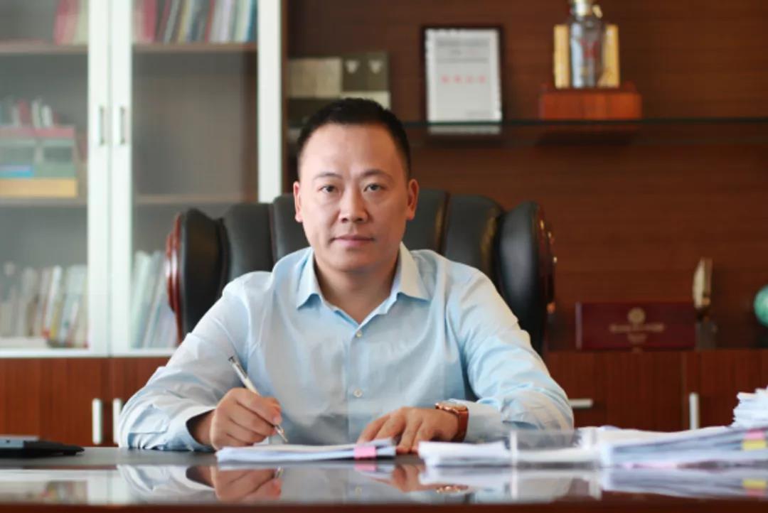 北京普瑞未来教育科技集团董事长何凯荣膺“2021年度教育行业影响力人物”