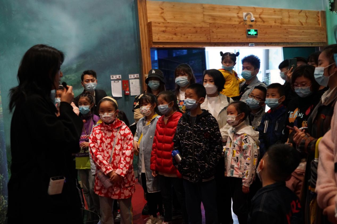 普瑞实践教育 | “领略非遗·学习黔技匠心”活动在贵州省非物质文化遗产博览馆举办